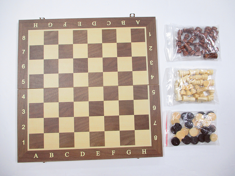 Wooden Chess Toy Set