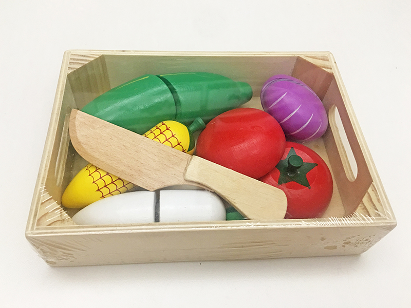 Wooden Vegetable Cutting Set