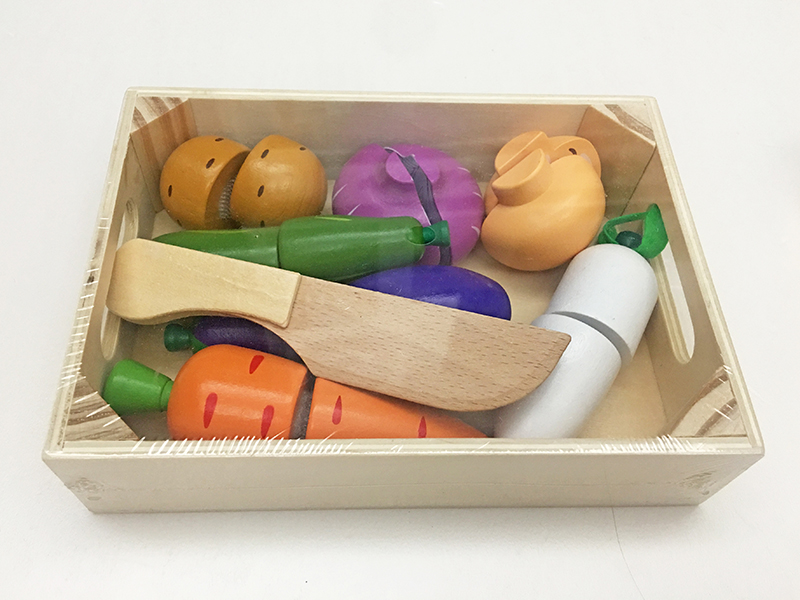 Wooden Vegetable Cutting Set