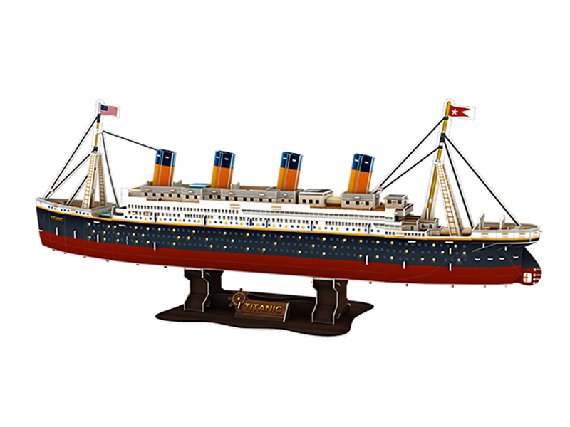 121PCS 3D Puzzle Titanic