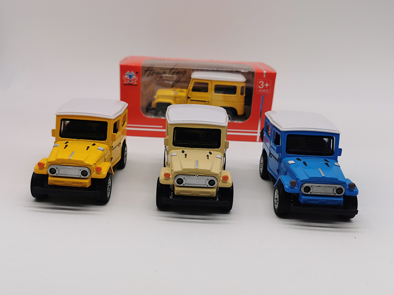 1:32 Pull Back Alloy Land Cruiser FJ40 Simulated Car With Light And Music