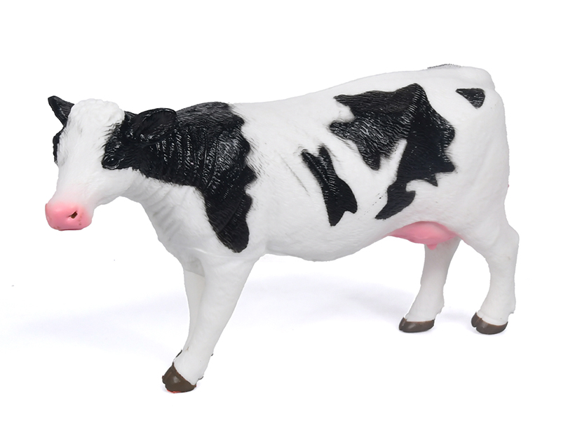 Vinyl Model Cow Without IC