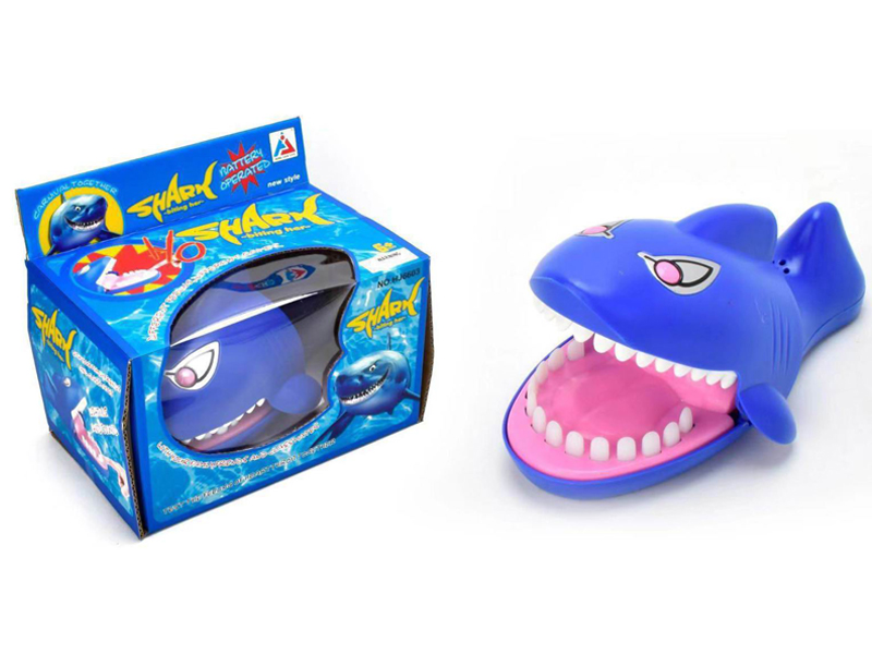 Biting Shark With Sound And Light