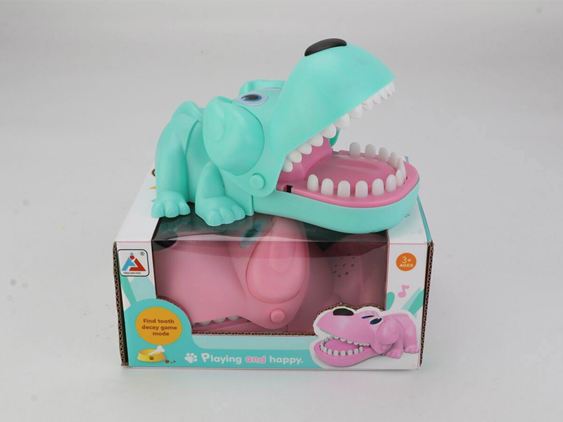 B/O Biting Dog With Light Music