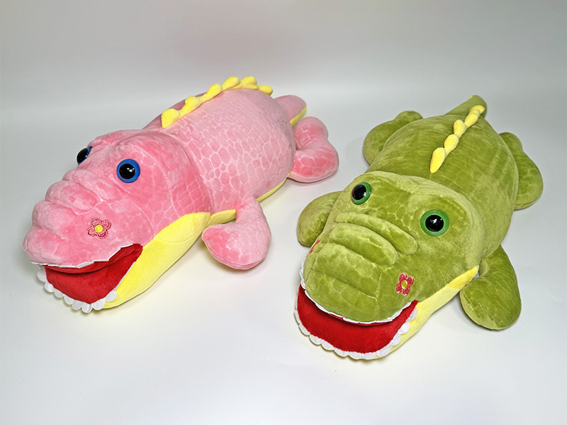 20寸Cartoon Crocodile Plush Throw Pillow