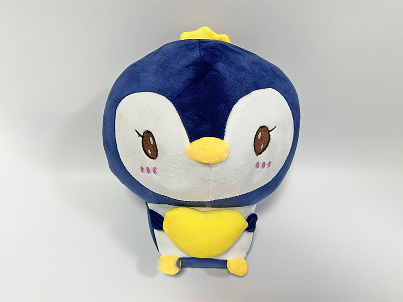 32CM Embracing Penguin Plush Doll