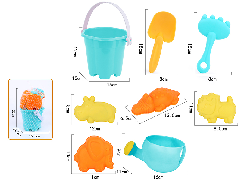 8pcs Soft Plastic Wild Animals Sand Molds Sand Bucket Set