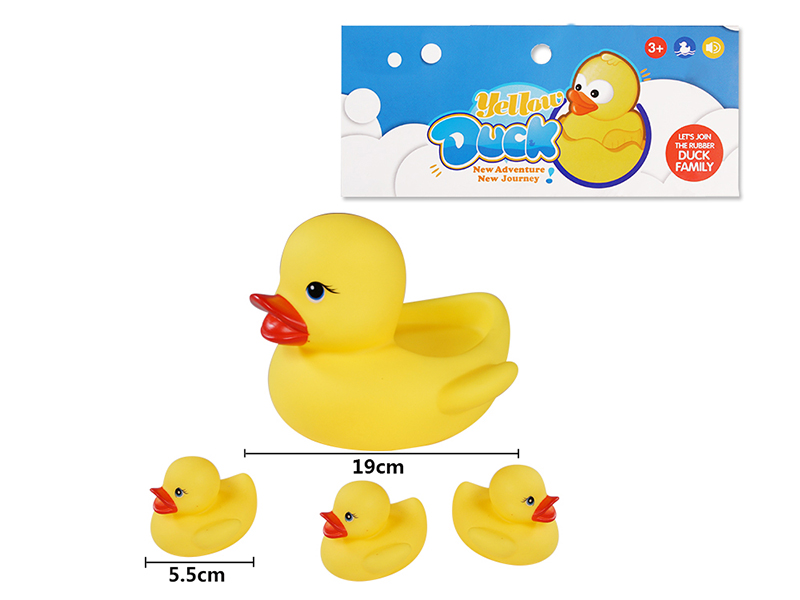 1pcs 19cm Duck With 3 Medium Size Bath Ducks