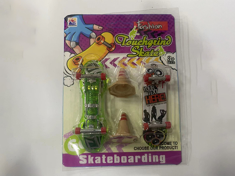 Finger Skateboard Set
