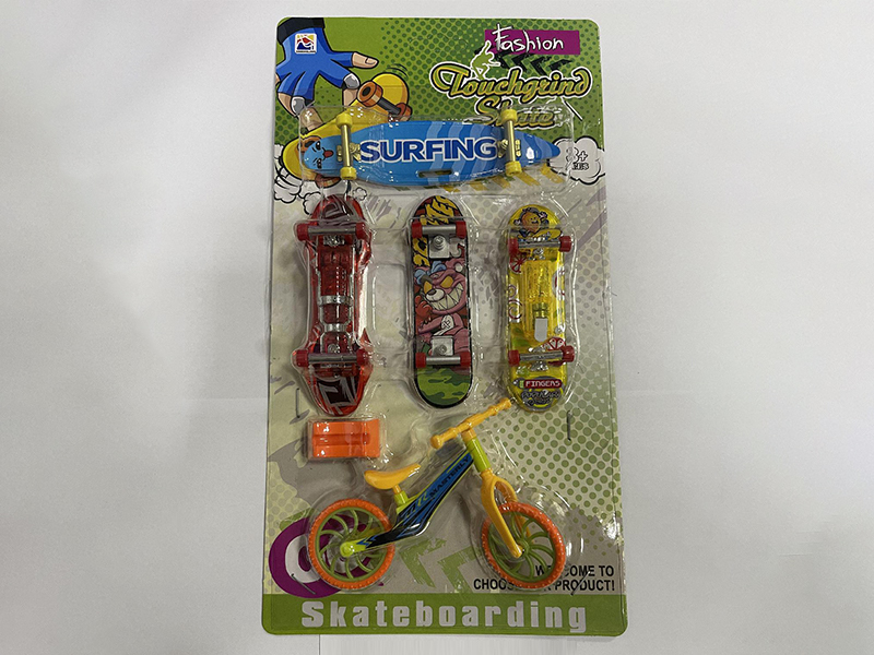 Finger Skateboard Set