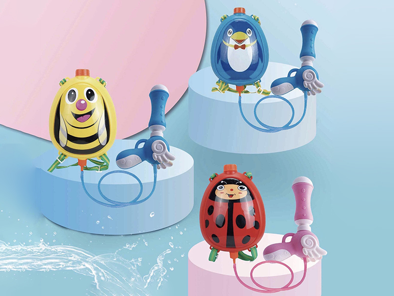Bee/Ladybug/Penguin Backpack Water Gun