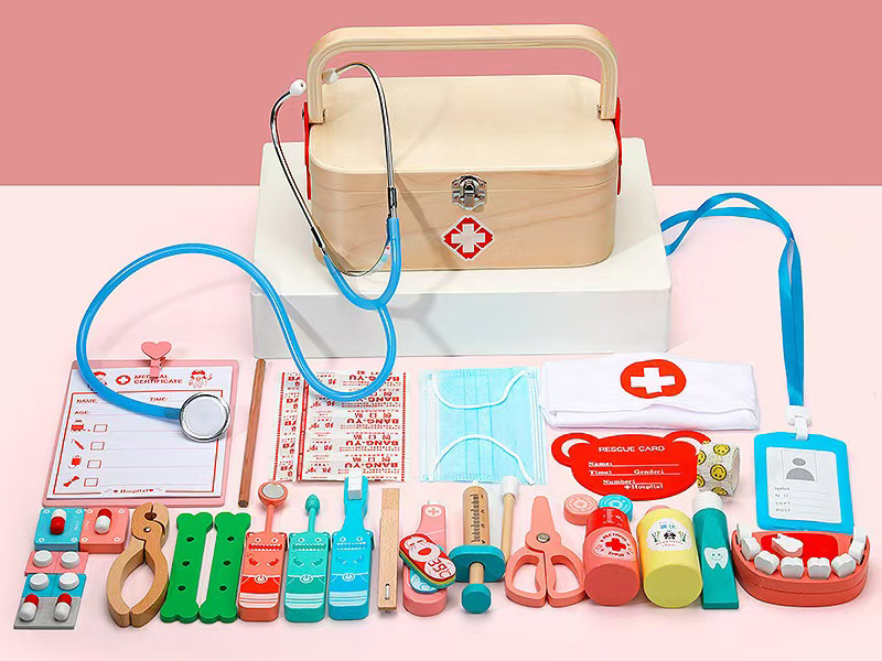 Wooden Doctor Set