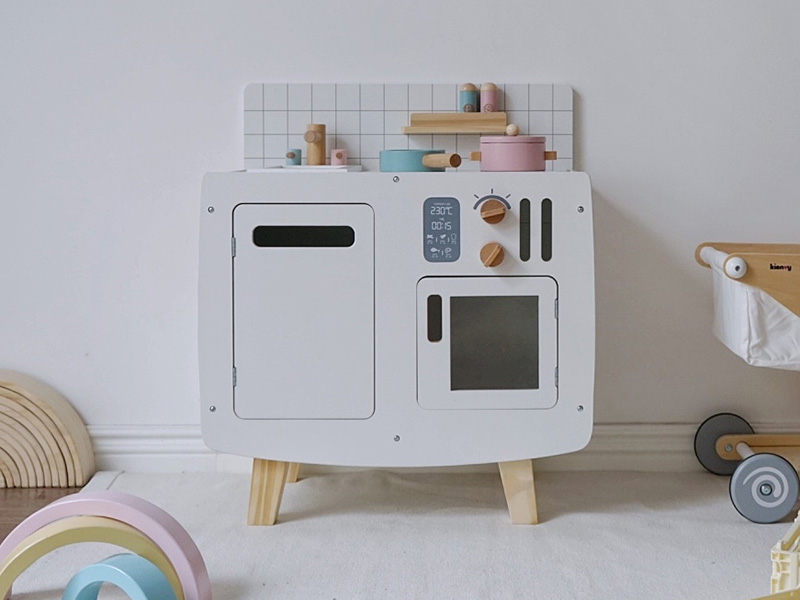 Wooden Kitchen Toy/White