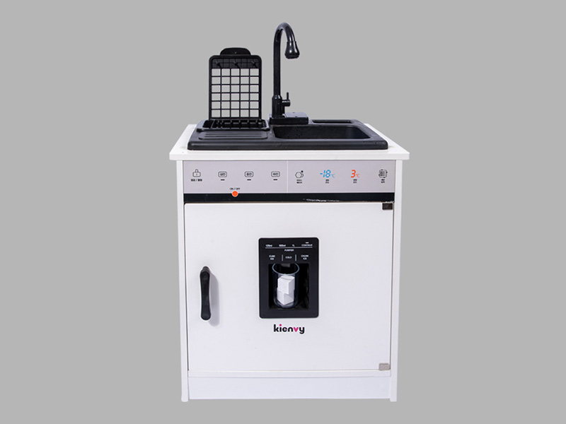 Wooden Electric Kitchen Sink Toy