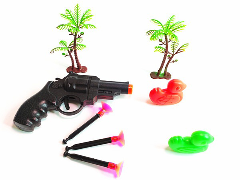 One Revolver Gun With 3 Needles, 2 Ducks, 2 Coconut Trees