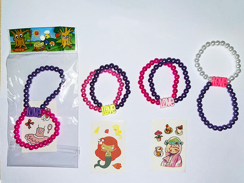 Bracelet + Sticker