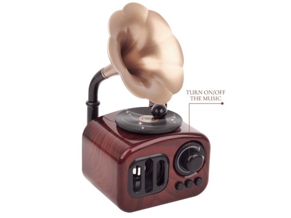 A Trumpet Phonograph