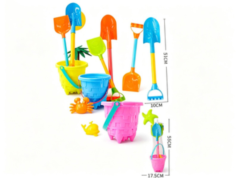 A Six-Piece Beach Set