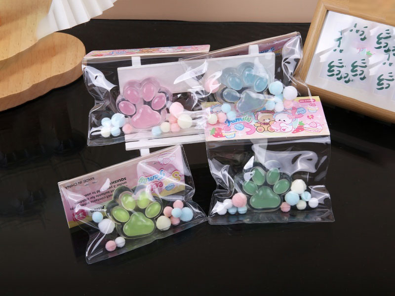 Jelly Pinching Fun Glow-In-The-Dark Color Medium Size Cat Paw Ball + Card Head