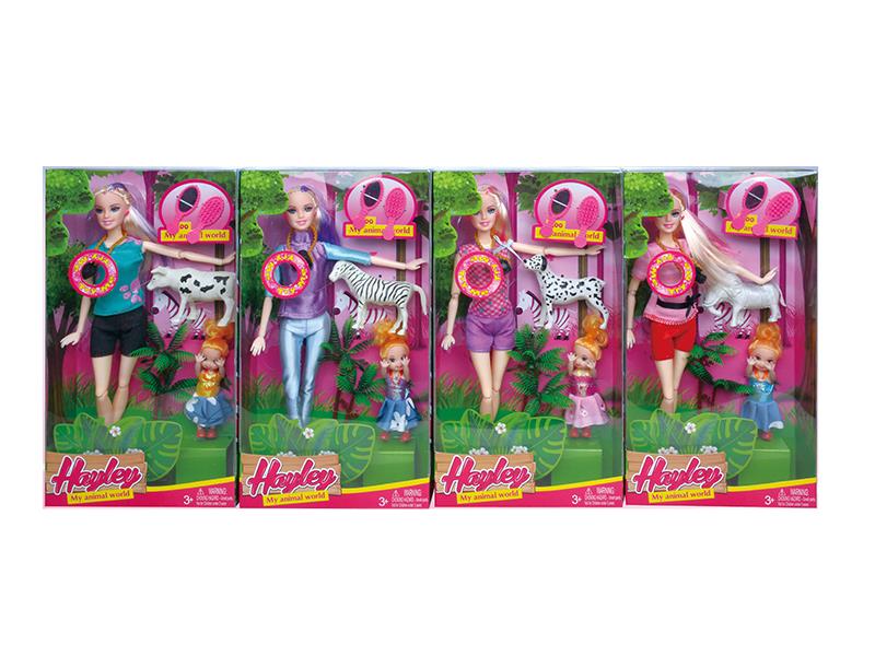Hayley Fashion Doll Zoo Set