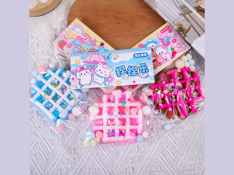 Jelly Kneading Fun Double-Color Waffle Sequins + Pom-Pilling + Card Heads