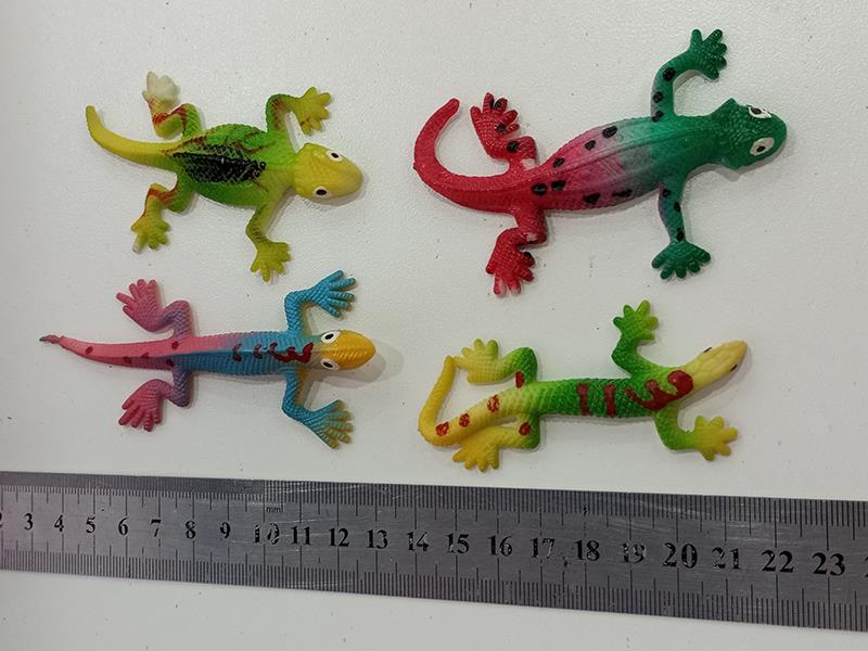 Spray-Painted Gecko Decompression Toy