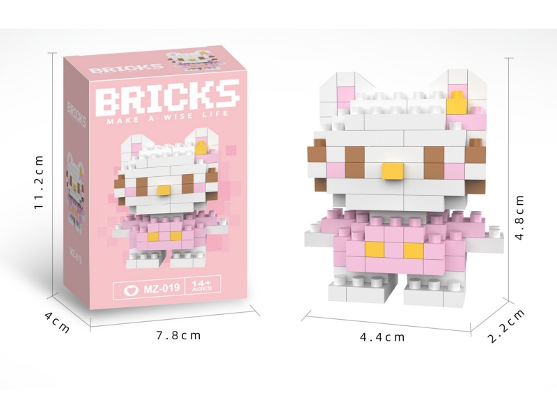 Building Blocks: 110 PCS Of Small Figurines