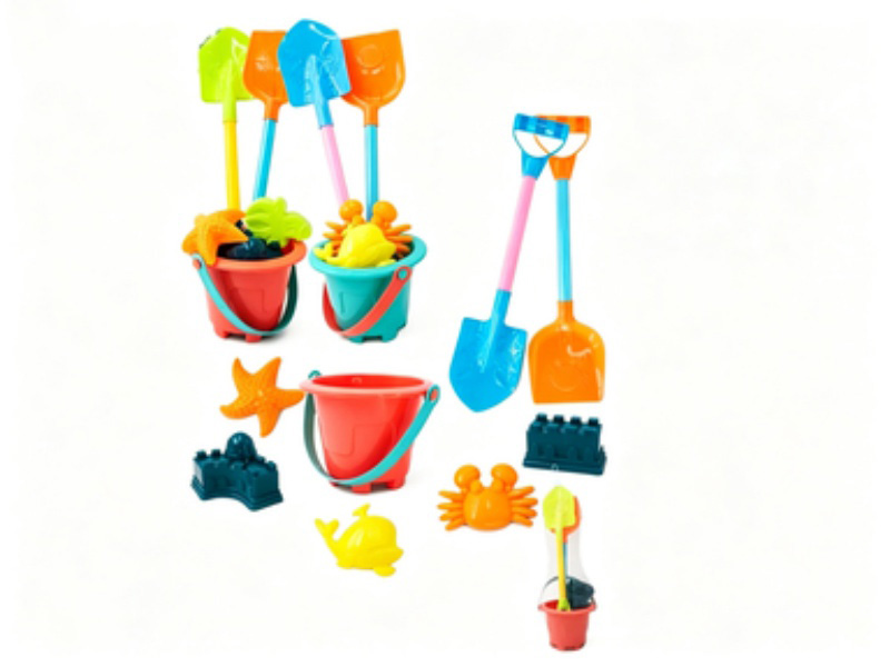 A Six-Piece Beach Set