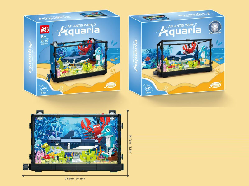Building Blocks: 648 Pieces Shark Fish Tank