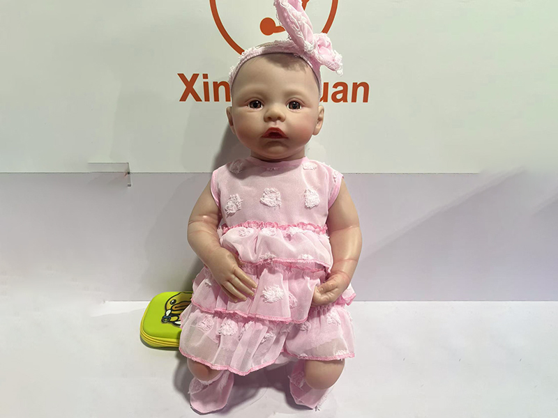 18-Inch High-Quality Imitation Newborn Baby (High Color, With Blue Veins And Blood Vessels Simulating Skin Color, Painted Hair)