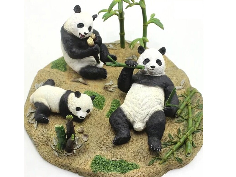 Panda Platform Set (Platform + Three Pandas)