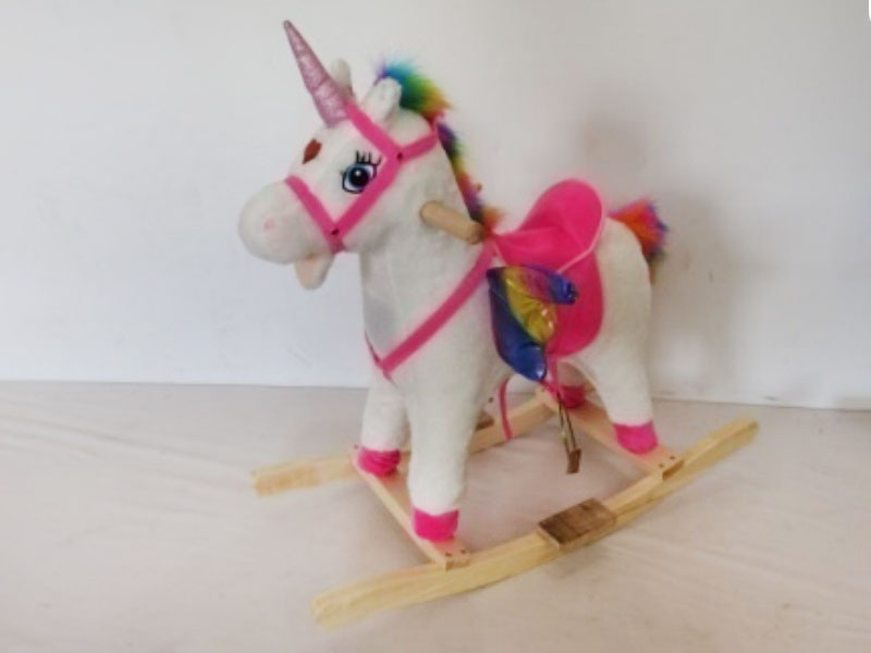 B/O Wooden Rocking Horse With Music