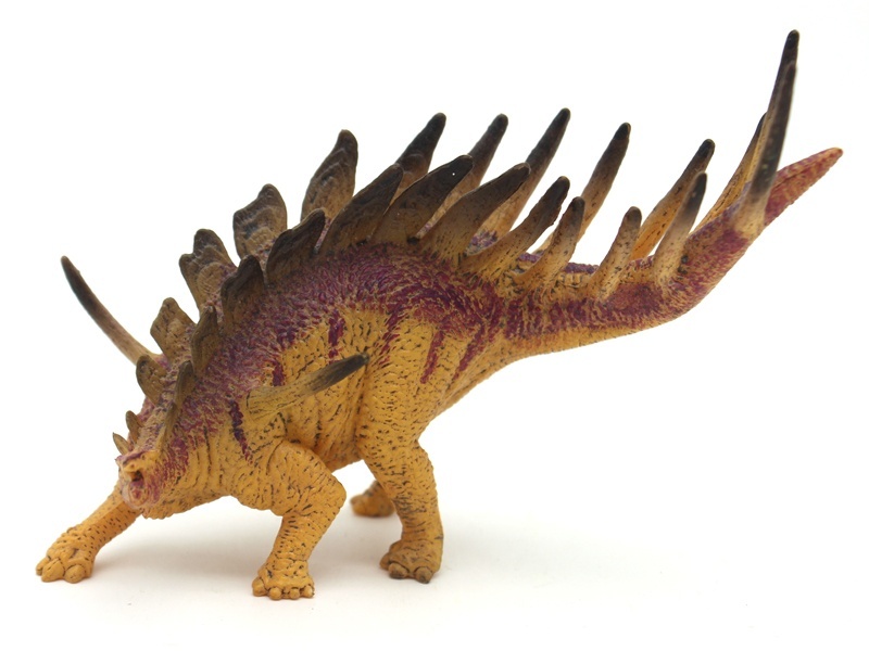 Stegosaurus (Purple)