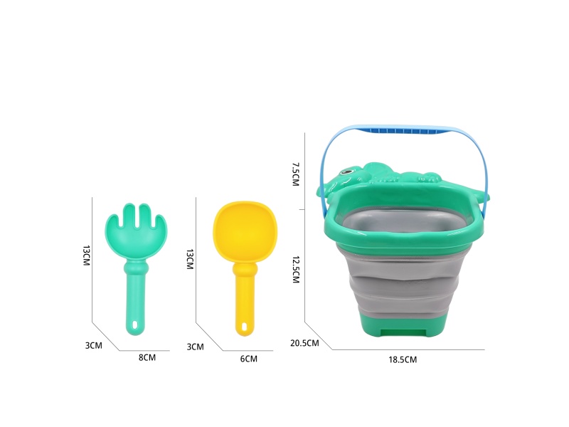 A Set Of 3-Piece Beach Buckets