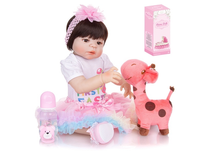 56Cm Rebirth Doll High-Fidelity Baby Doll (Wig) With Baby Bottle, Magnetic Pacifier, Diaper, Birth Card, Giraffe