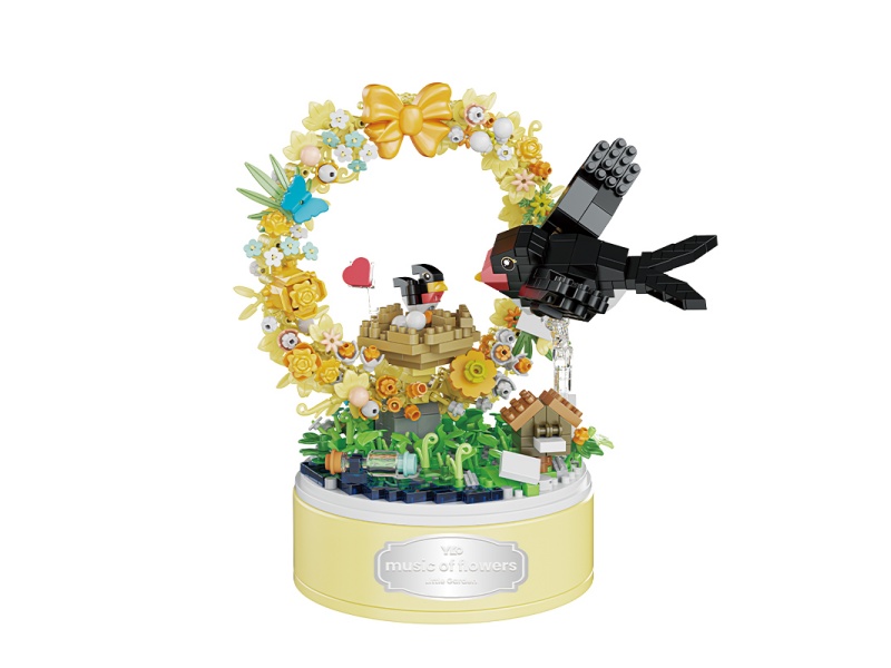Swallow Music Box Building Blocks(Rotating Music Base)723PCS