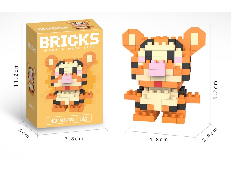 Building Blocks: 139 PCS Of Small Figurines