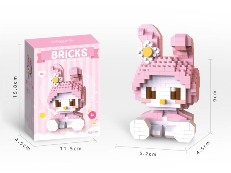 Building Blocks: 379 Large Figurines