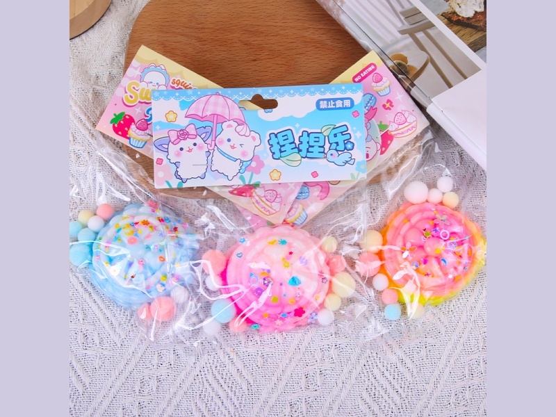 Jelly Kneading Fun Mixed With Colorful Petal Cake Sequins + Pom-Pilling + Card Heads