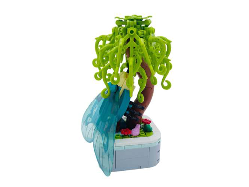 Cicada And Potted Plant Small Particle Building Blocks