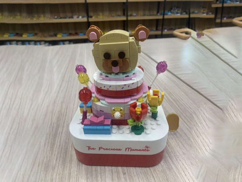 Building Blocks: Valentine'S Day - Little Cute Bear Cake