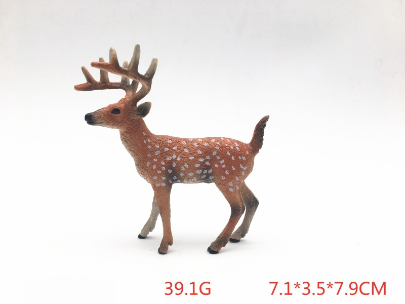 Red Male White-Tailed Deer (Thick-Faced)