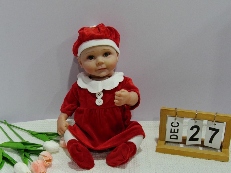 18-Inch High-Quality Imitation Newborn Baby (High Color, With Blue Veins And Blood Vessels Simulating Skin Color, Painted Hair)