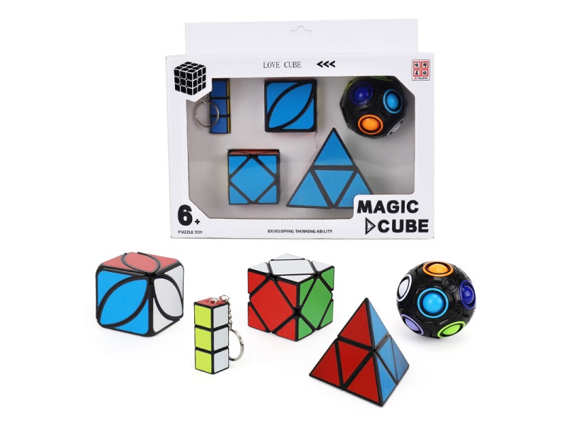 First-Order Keychain (Uv Printing) + Maple Leaf (Uv Printing) + Black Rainbow Ball + Diagonal Rotation (Uv Printing) + Second-Order Pyramid (Uv Printing)