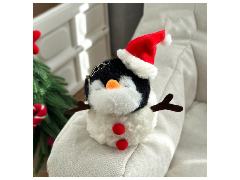 Four Seasons Penguin Series Pendant - Winter