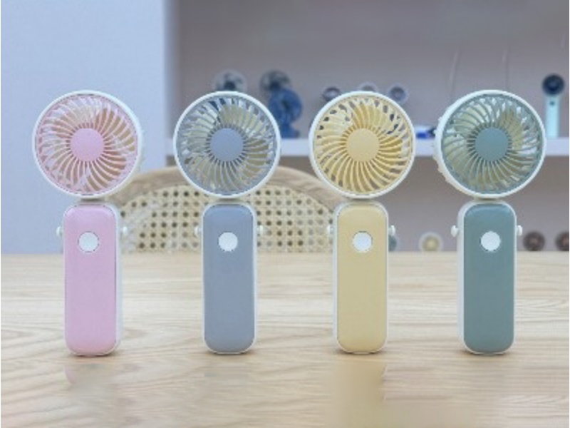 Neck-Hanging Folding Desktop Fan